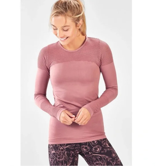 Fabletics Musetta Seamless Top Shirt Large Rose Pink Knit Long Sleeve Womens - Picture 1 of 7